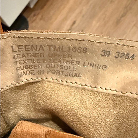 TaraM Leather Tan Lace-Up Ankle Boots - Picture 5 of 8